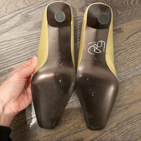 Anne Klein pumps - Picture 6 of 6